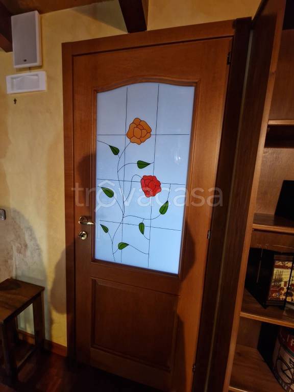casa indipendente in vendita a Crotone in zona Farina