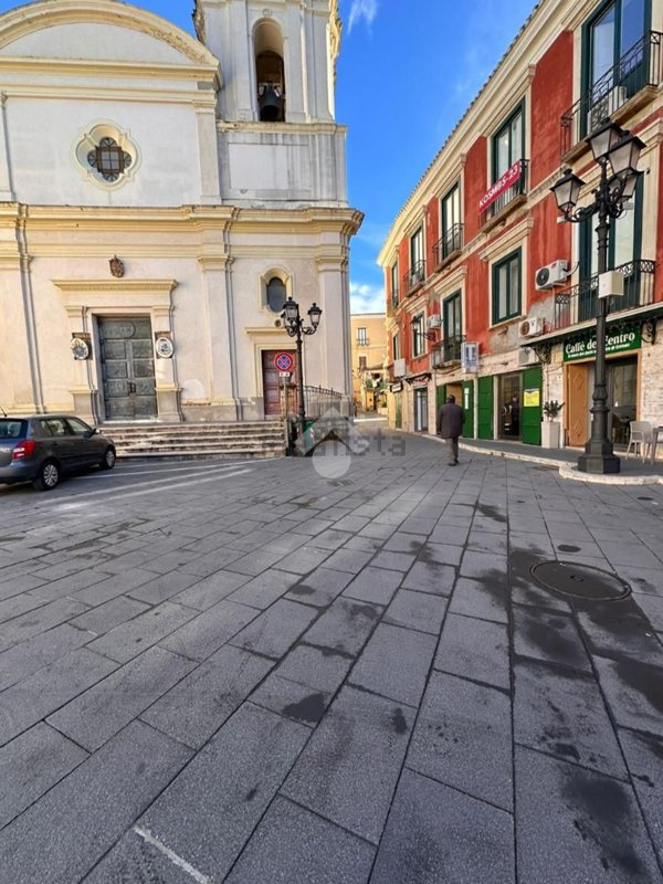 appartamento in vendita a Crotone in zona Città Vecchia