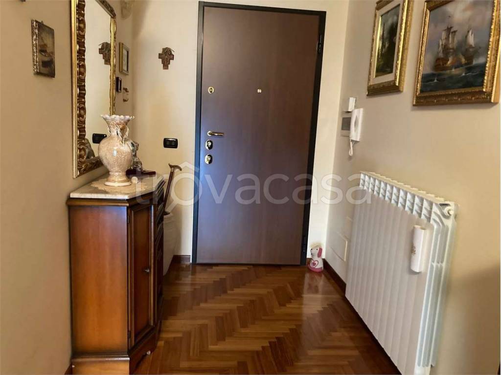 appartamento in vendita a Crotone in zona Centro Città