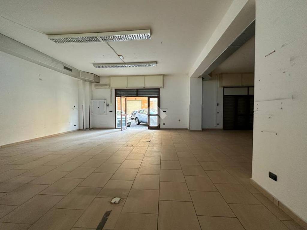 ufficio in vendita a Crotone