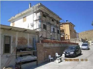 appartamento in vendita a Crotone in zona Farina