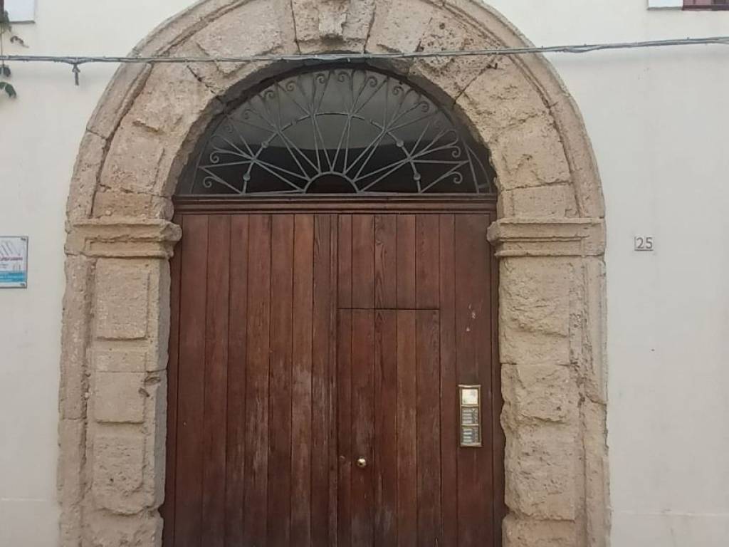 appartamento in vendita a Crotone in zona Città Vecchia