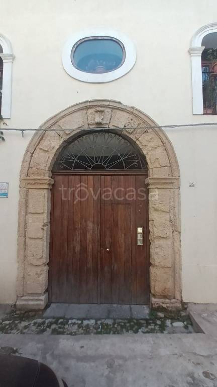 appartamento in vendita a Crotone in zona Città Vecchia