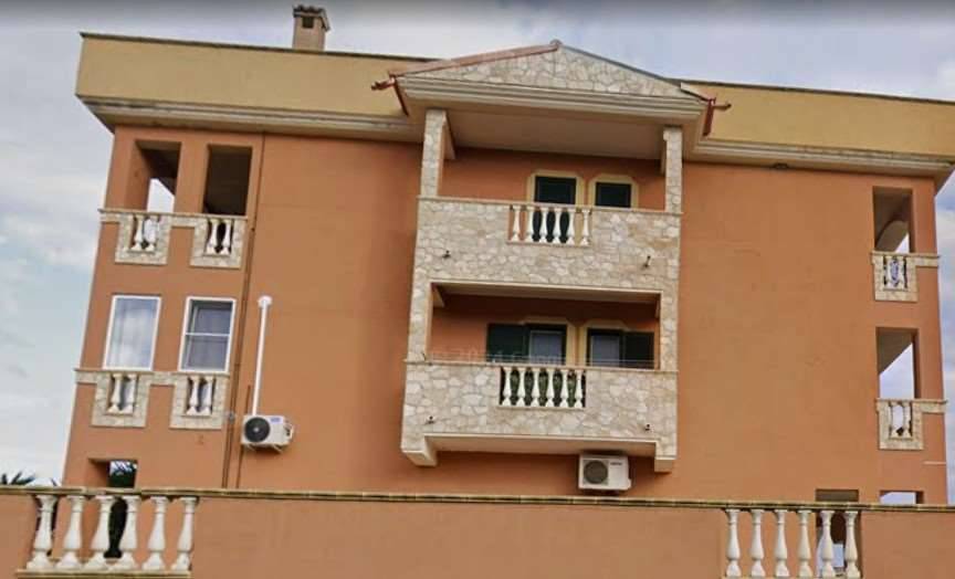 appartamento in vendita a Crotone in zona Farina