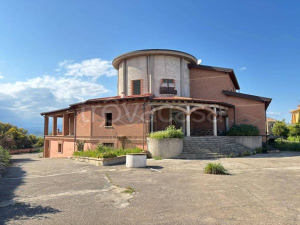 villa in vendita a Crotone in zona Centro Città