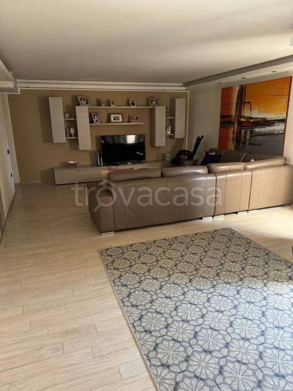 appartamento in vendita a Crotone in zona Tufolo