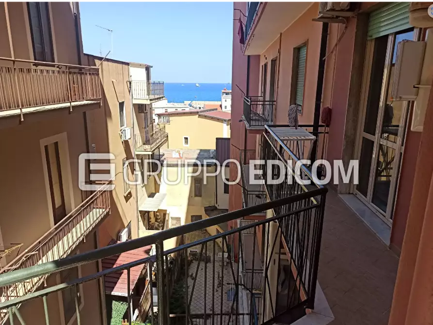 appartamento in vendita a Crotone in zona Città Vecchia