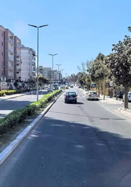 casa indipendente in vendita a Crotone in zona Tufolo