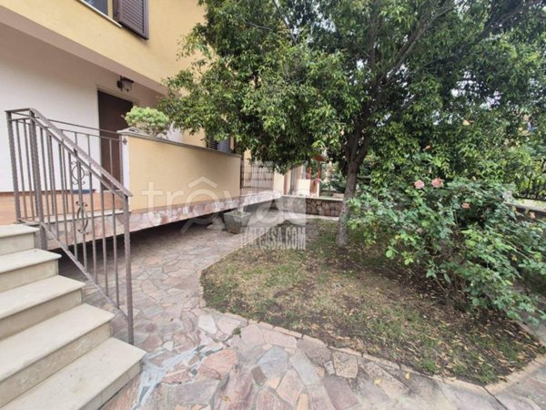 casa indipendente in vendita a Crotone