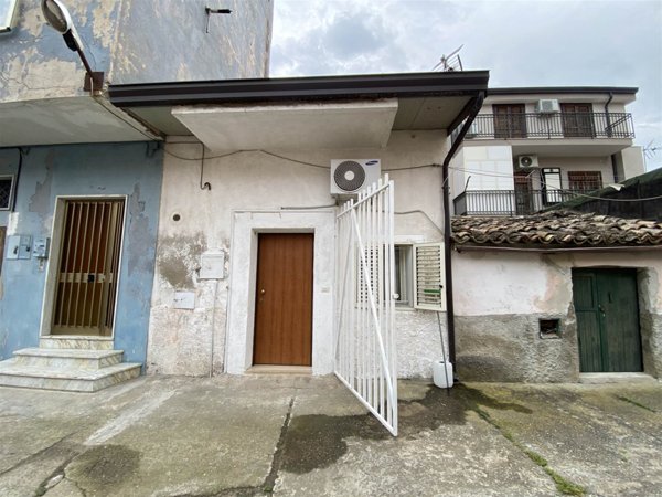 appartamento in vendita a Crotone in zona Centro Città