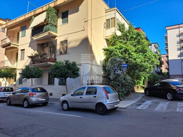 appartamento in vendita a Crotone in zona Centro Città