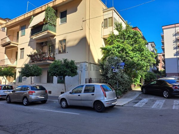 appartamento in vendita a Crotone in zona Centro Città