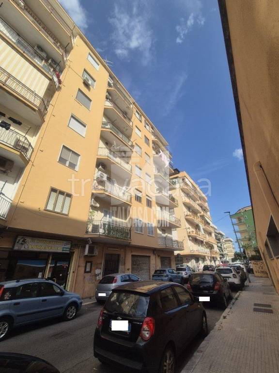 appartamento in vendita a Crotone in zona Centro Città