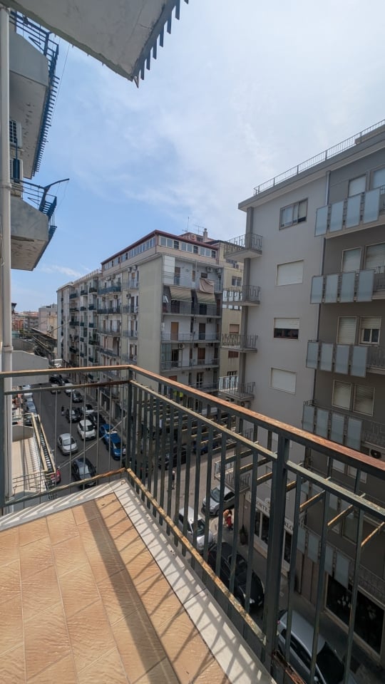 appartamento in vendita a Crotone in zona Centro Città