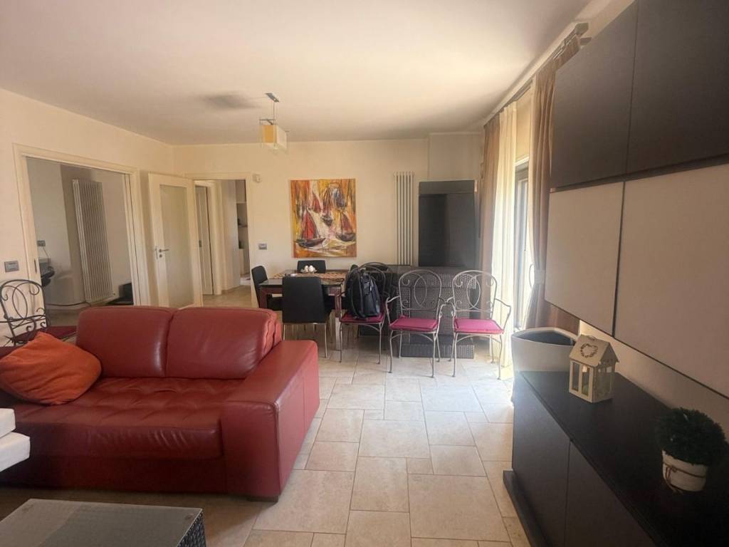 casa indipendente in vendita a Crotone in zona Papanice