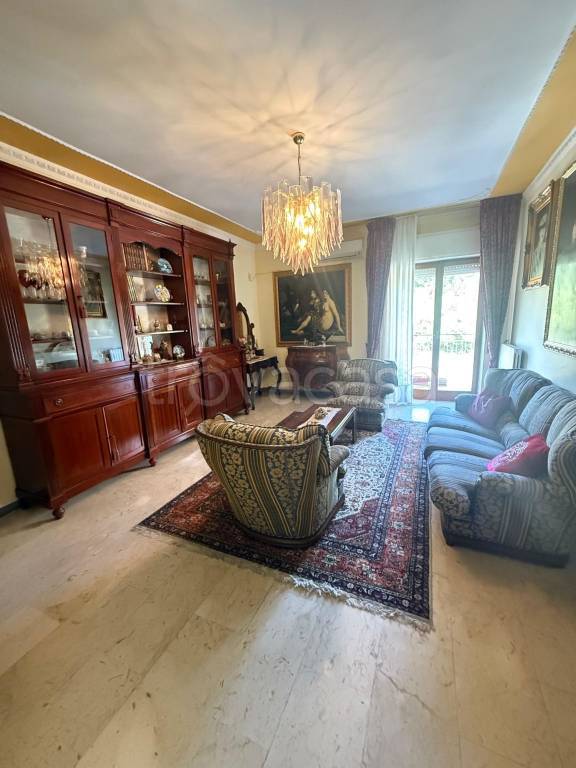 appartamento in vendita a Crotone in zona Centro Città