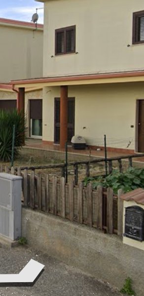 casa indipendente in vendita a Crotone in zona Margherita