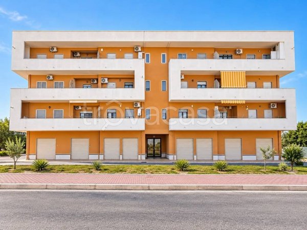 appartamento in vendita a Crotone in zona Farina