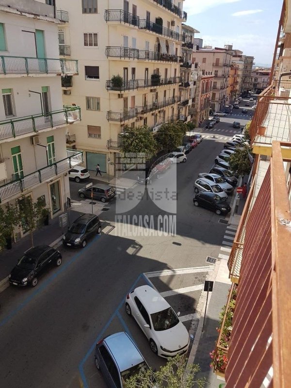 appartamento in vendita a Crotone in zona Centro Città