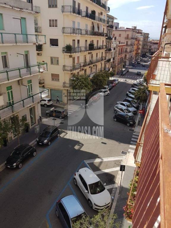 appartamento in vendita a Crotone in zona Centro Città