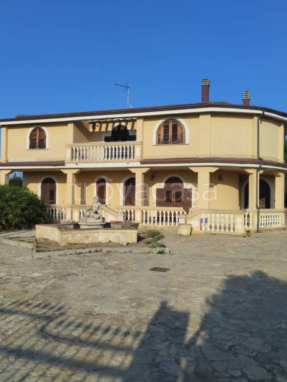 casa indipendente in vendita a Crotone in zona Margherita