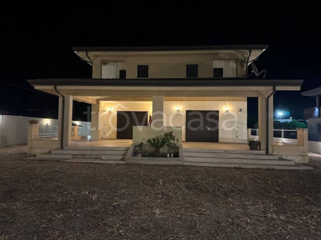 casa indipendente in vendita a Crotone