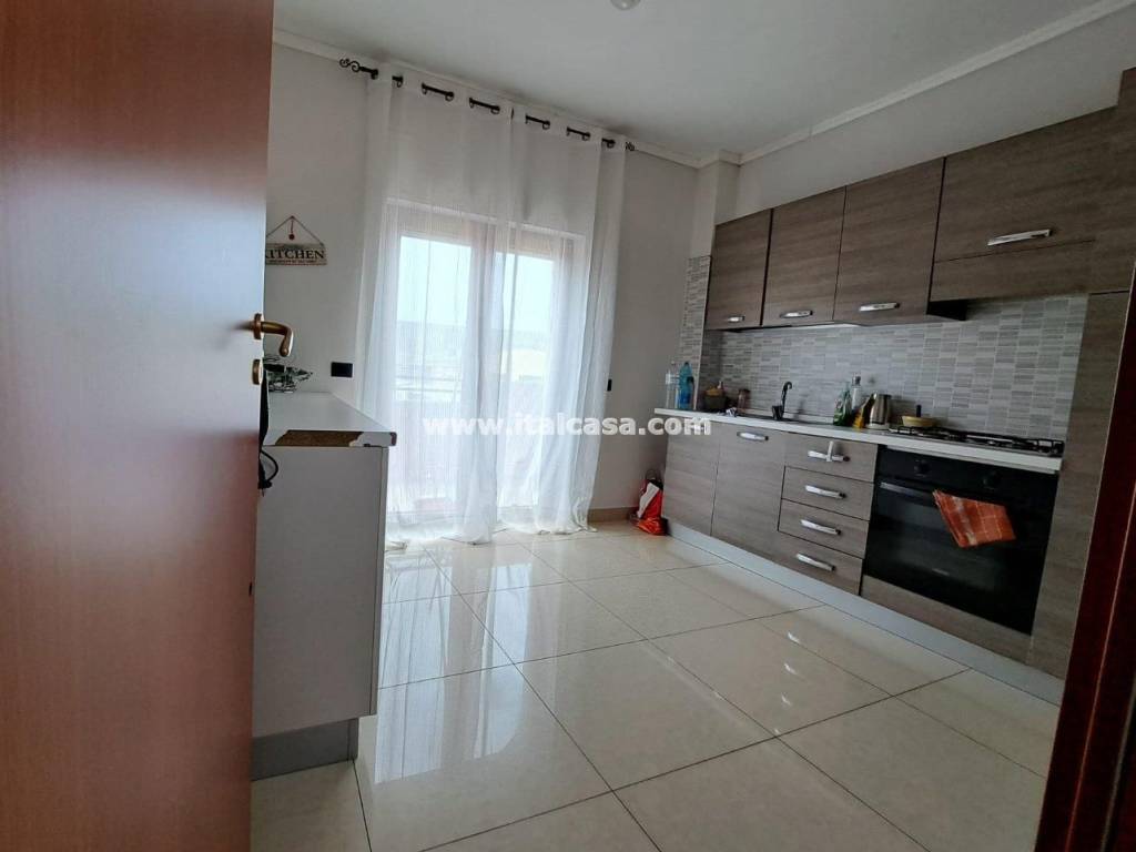 appartamento in vendita a Crotone in zona Centro Città
