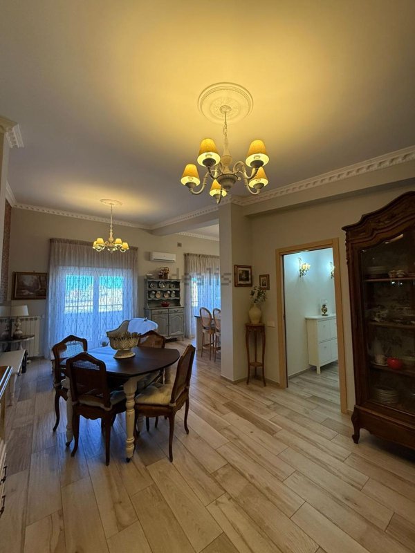 appartamento in vendita a Crotone in zona Tufolo