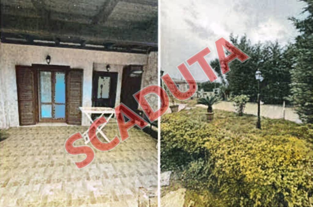 casa indipendente in vendita a Crotone in zona Margherita