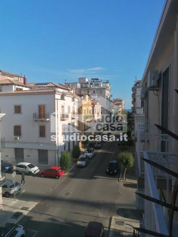 appartamento in vendita a Crotone in zona Centro Città