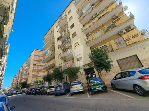 appartamento in vendita a Crotone in zona Centro Città