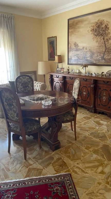 appartamento in vendita a Crotone in zona Centro Città