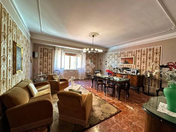 appartamento in vendita a Crotone in zona Centro Città