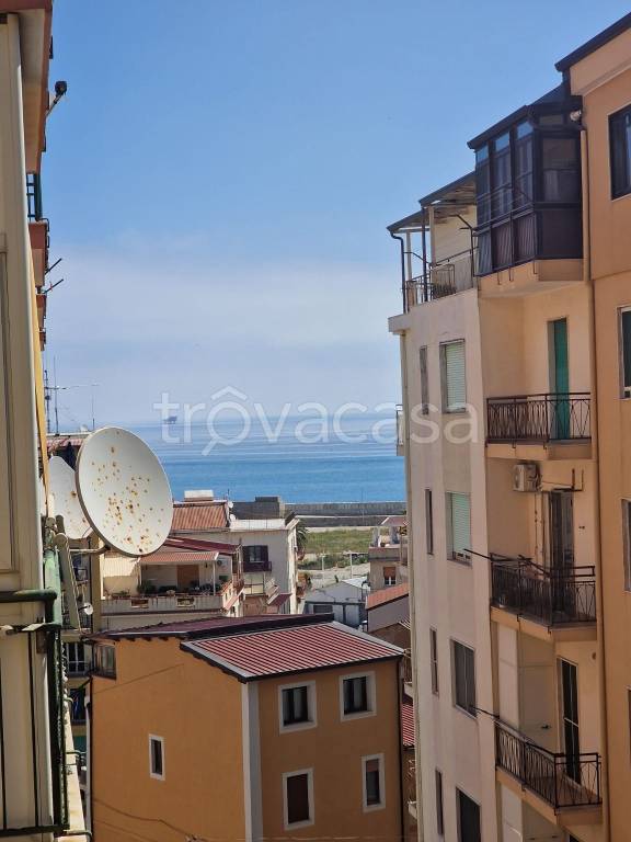 appartamento in vendita a Crotone in zona Città Vecchia