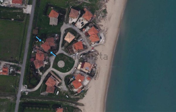 casa indipendente in vendita a Crotone in zona Margherita