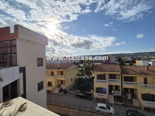 appartamento in vendita a Crotone in zona Farina