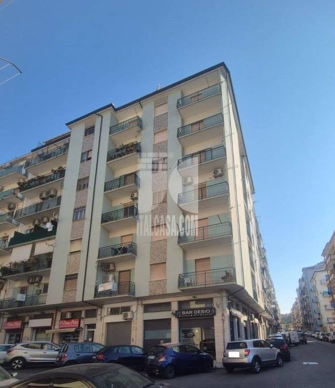 appartamento in vendita a Crotone in zona Centro Città