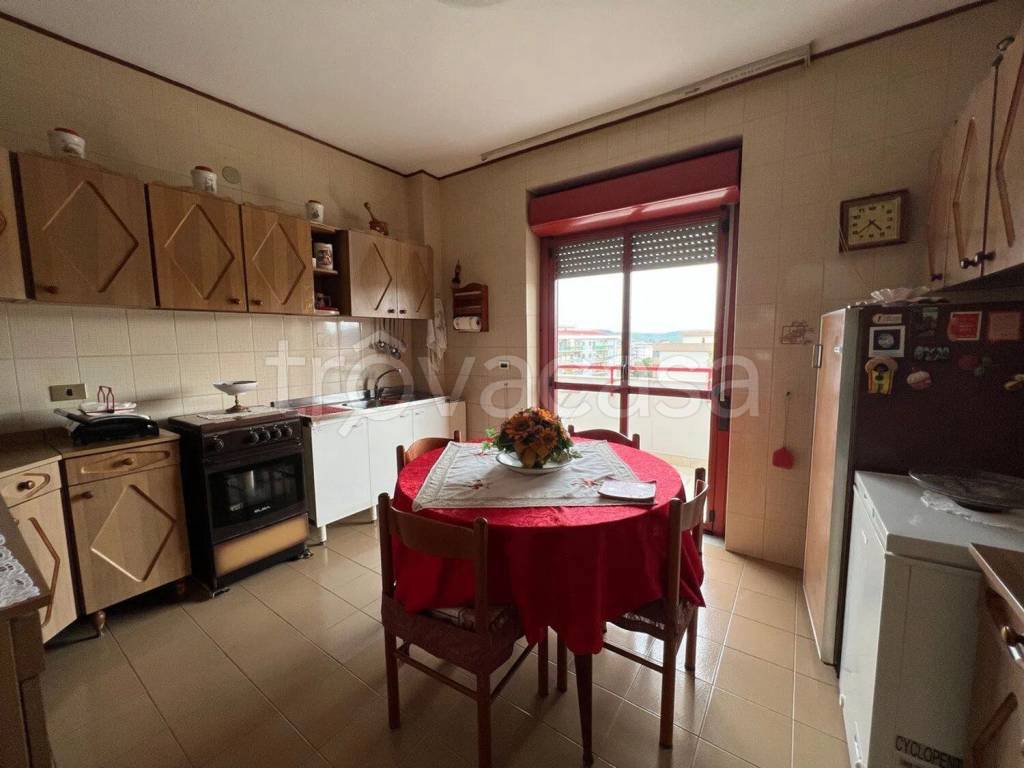 appartamento in vendita a Crotone in zona Tufolo