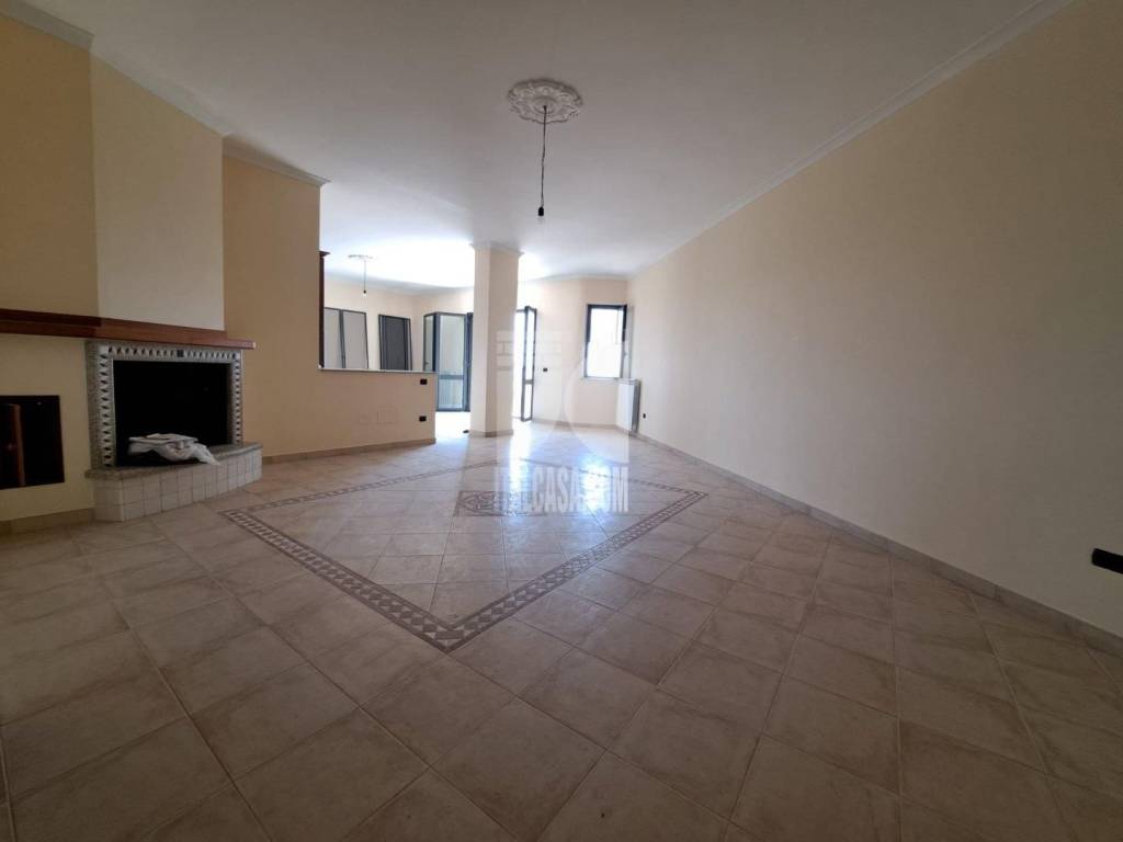 appartamento in vendita a Crotone in zona Papanice