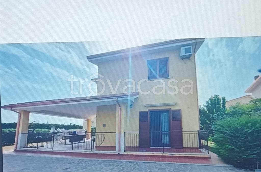 casa indipendente in vendita a Crotone