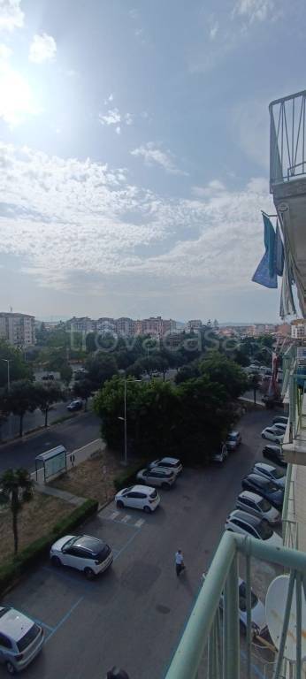 appartamento in vendita a Crotone in zona Centro Città