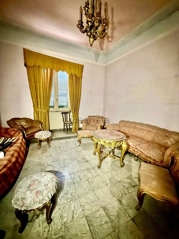 appartamento in vendita a Crotone in zona Centro Città