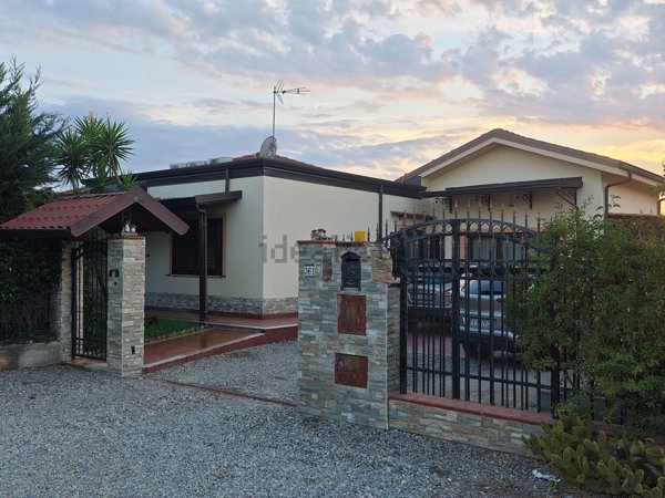 pentavano in vendita a Crotone