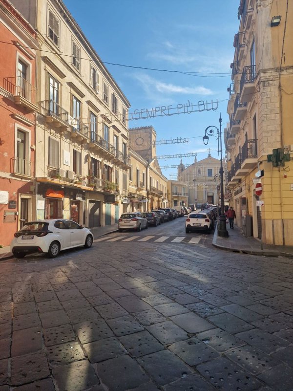 casa semindipendente in vendita a Crotone in zona Margherita