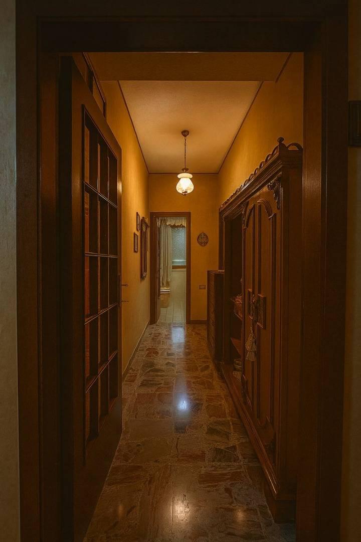 appartamento in vendita a Crotone in zona Centro Città