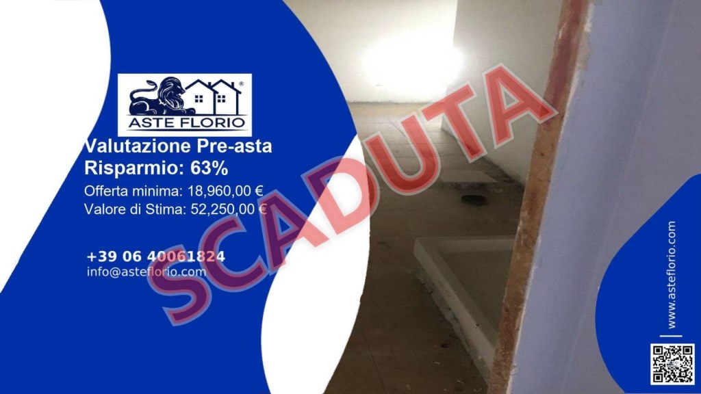 locale commerciale in vendita a Crotone