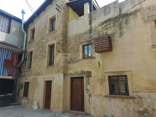 appartamento in vendita a Crotone in zona Città Vecchia