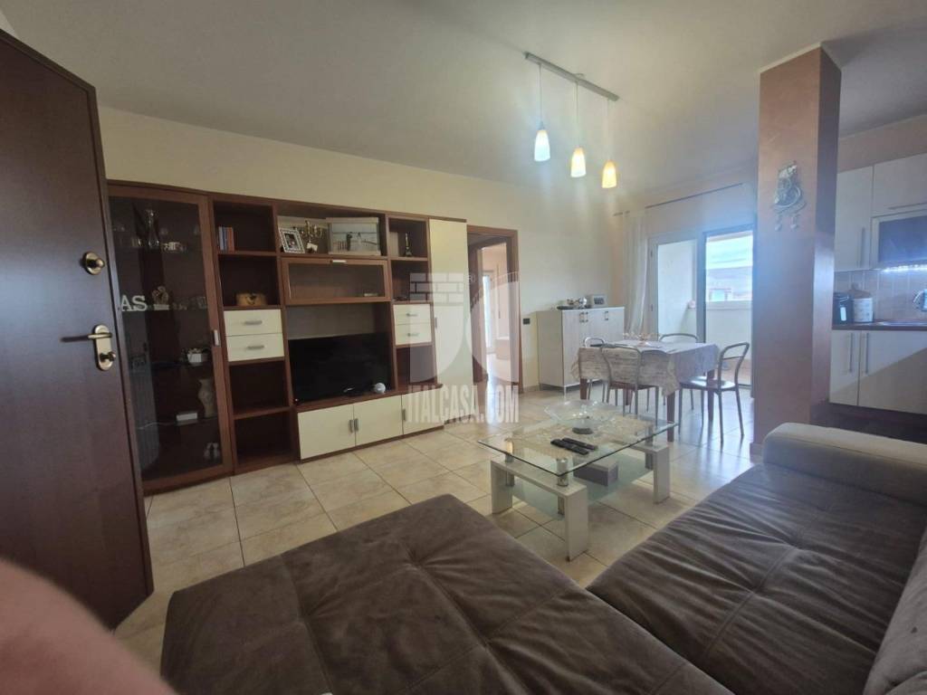 appartamento in vendita a Crotone in zona Città Vecchia