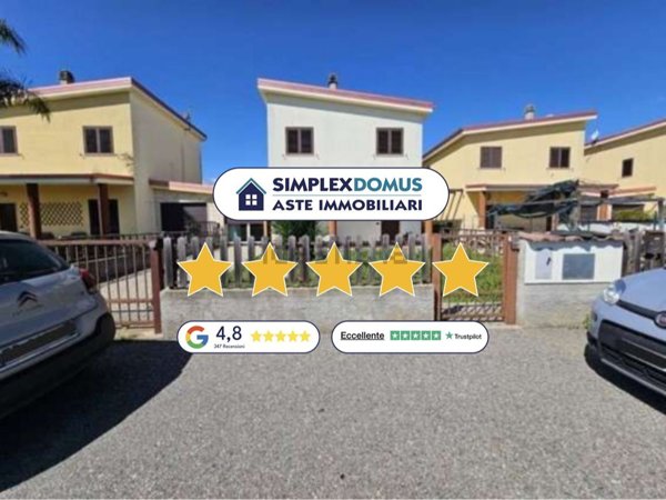 casa indipendente in vendita a Crotone