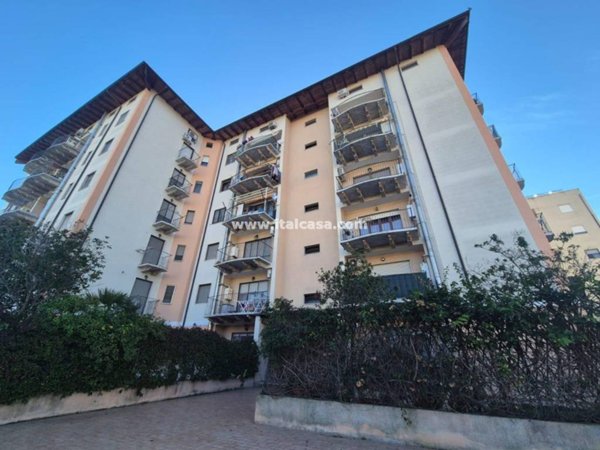 appartamento in vendita a Crotone in zona Città Vecchia